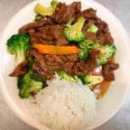 Best Beef w. Broccoli 芥兰牛 in Atchison, KS