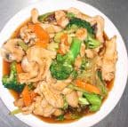 Best Garlic Chicken 大蒜鸡 in Atchison, KS